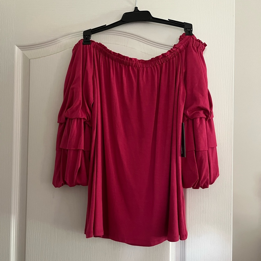 Vince Camuto Long Sleeve Top